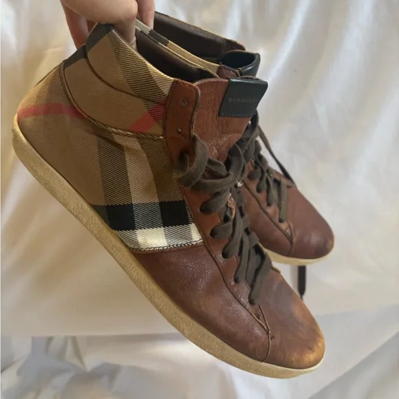 Burberry Mens High Top Sneaker - Picture 5 of 13